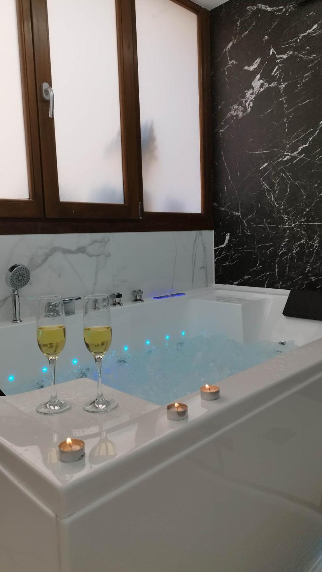 Escapada Jacuzzi Junto Catedral Appartement *